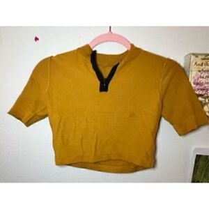LF sweater crop